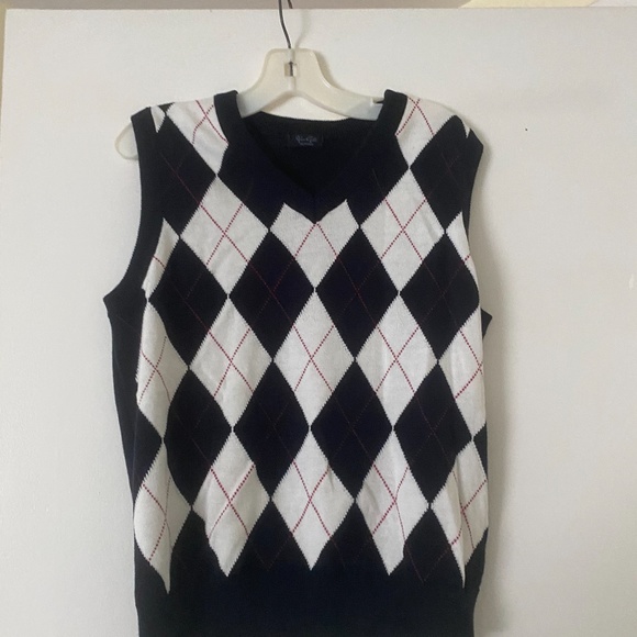 brandy melville argyle knit sweater vest - Picture 2 of 6